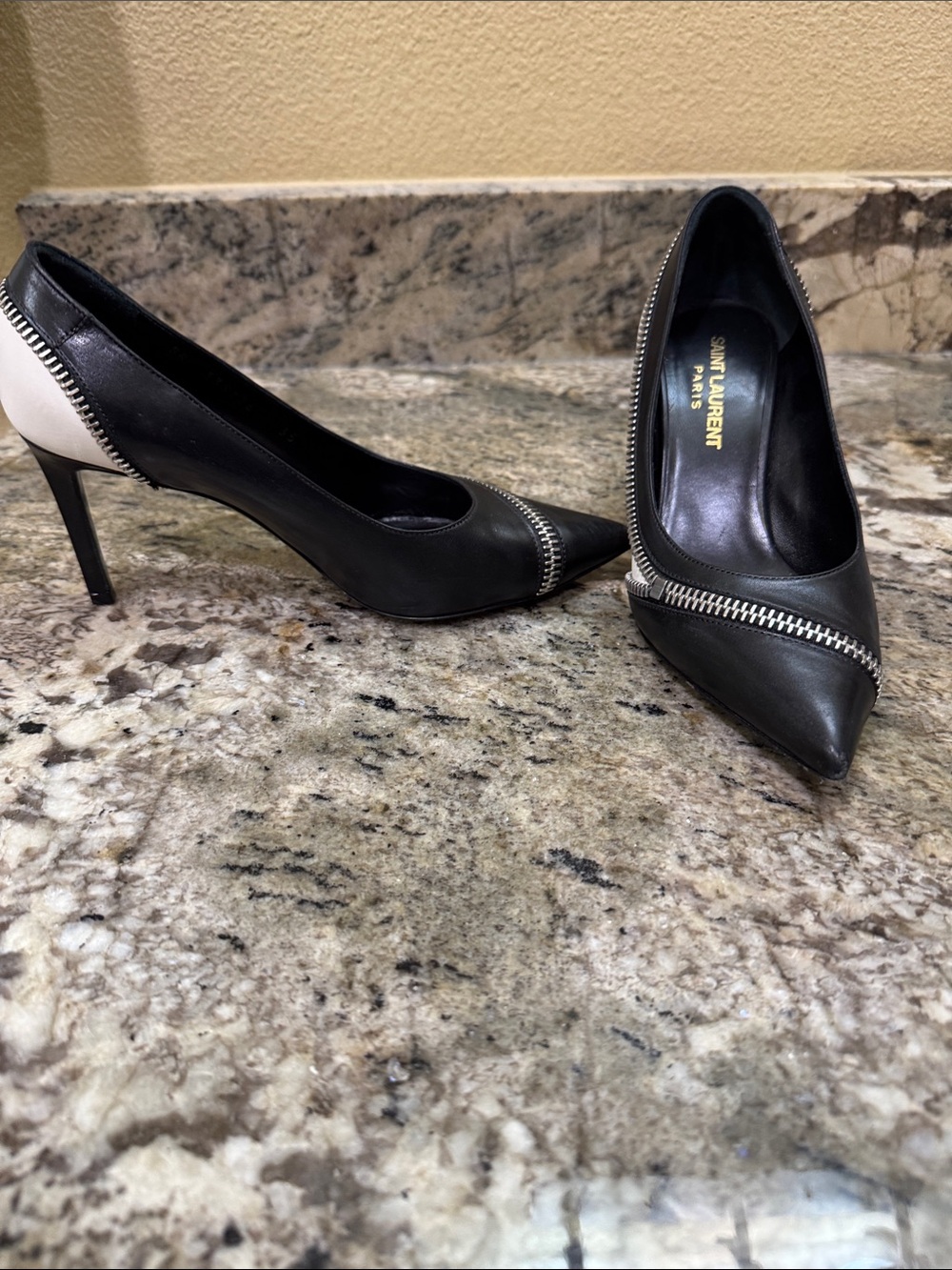 Saint Laurent black and white zipper heals - Picture 5 of 5